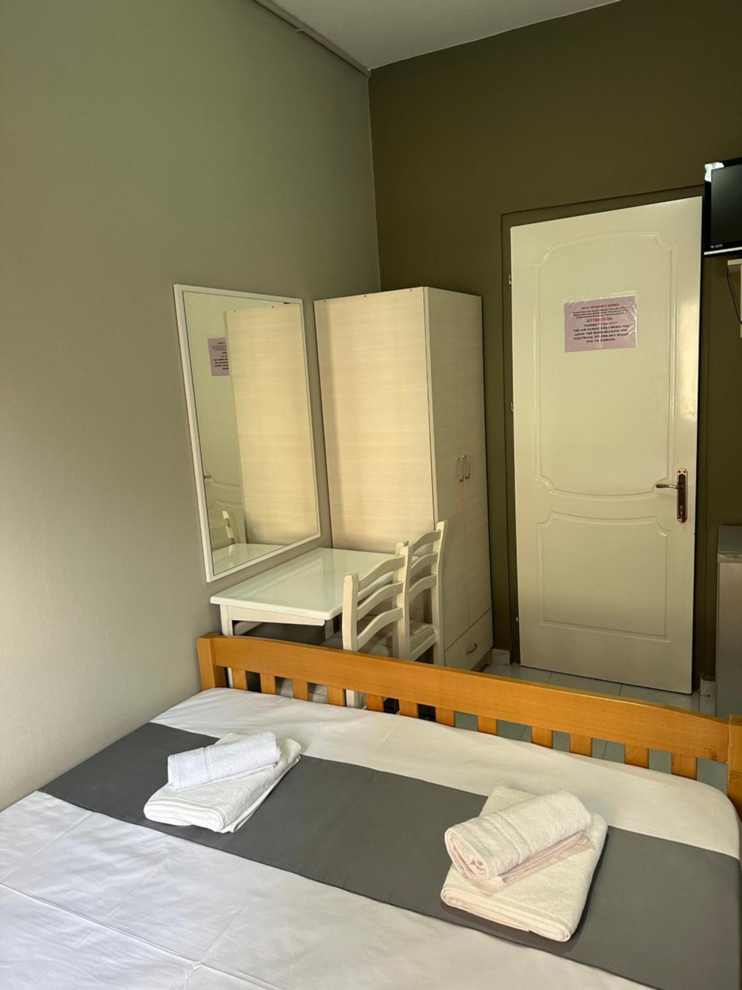 Olivias Apartments City Center Saranda Extérieur photo