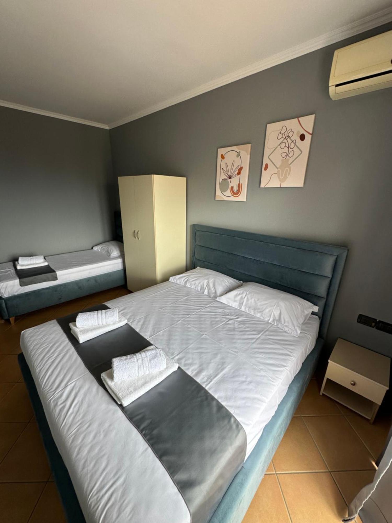 Olivias Apartments City Center Saranda Extérieur photo