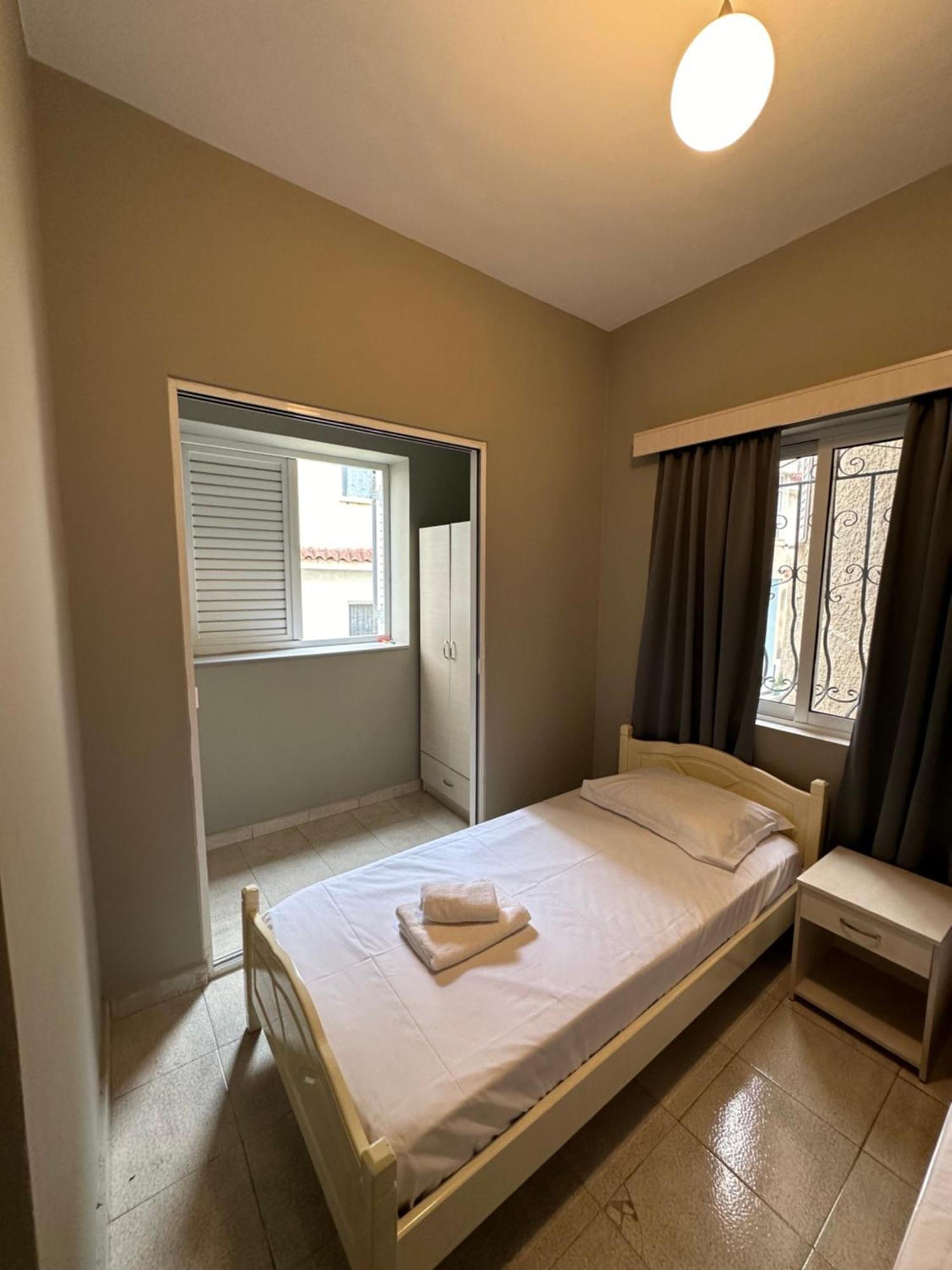 Olivias Apartments City Center Saranda Extérieur photo